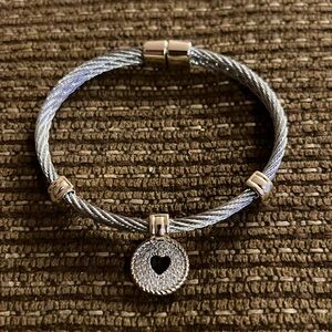 Silver heart charm bracelet